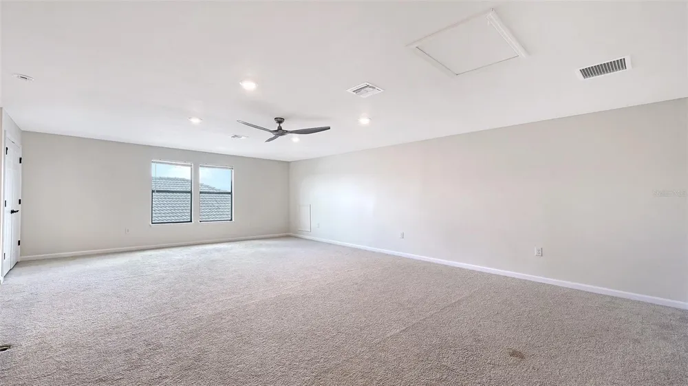 5721 SWEET LEAF WAY Sarasota, FL 34238