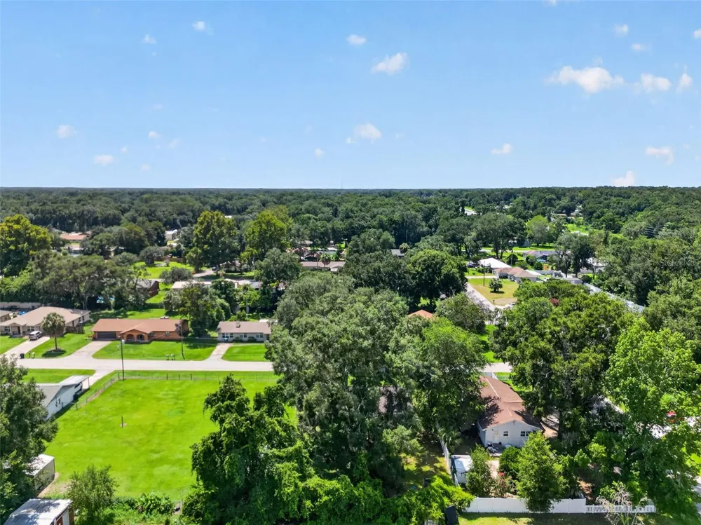 13581 SE 48TH COURT Summerfield, FL 34491