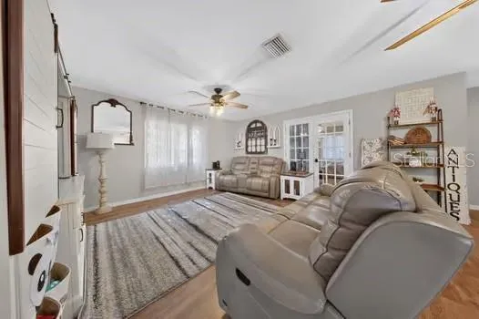 716 LEFFINGWELL AVENUE Ellenton, FL 34222