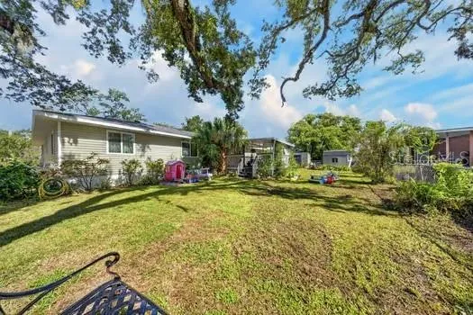 716 LEFFINGWELL AVENUE Ellenton, FL 34222