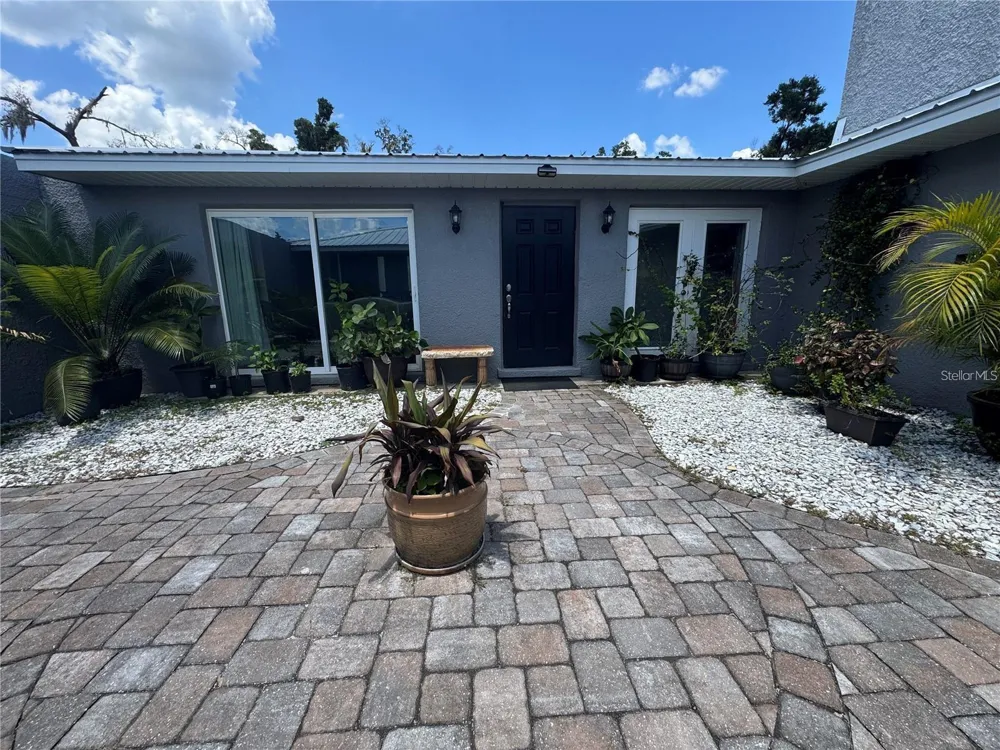 4925 US HIGHWAY 441 ocala, FL 34475