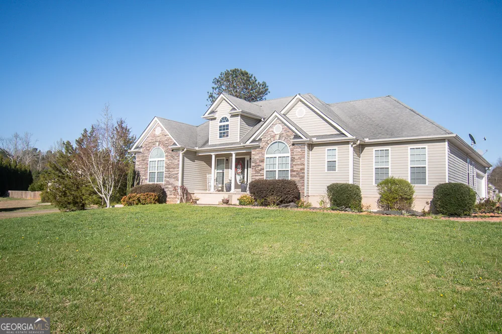 109 Laketrail DR Griffin, GA 30223