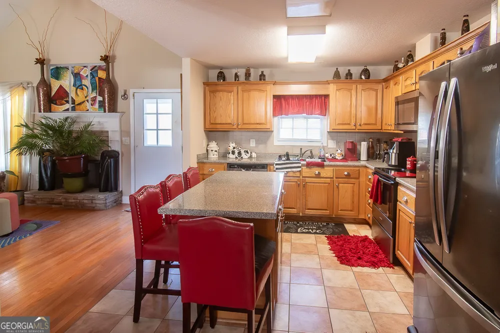 109 Laketrail DR Griffin, GA 30223