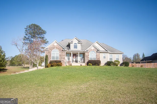 109 Laketrail DR Griffin, GA 30223