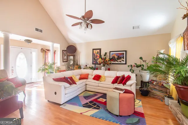 109 Laketrail DR Griffin, GA 30223