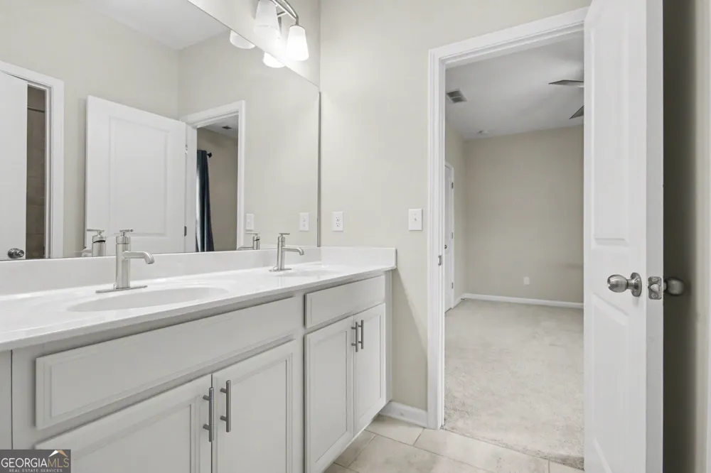 15 Braemore LN Newnan, GA 30263
