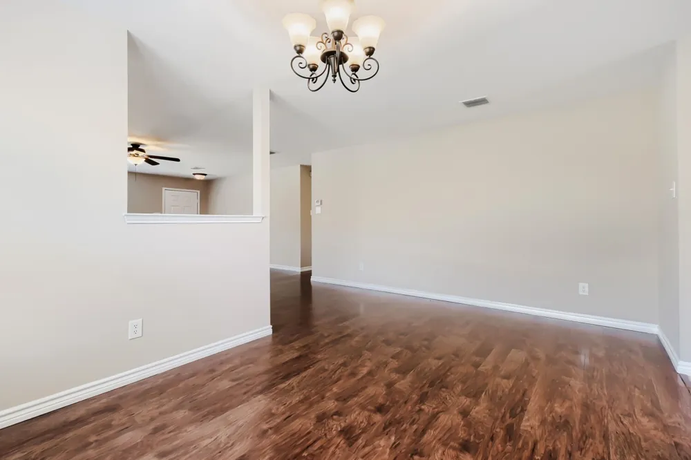 1216 Haley Lane Burleson, TX 76028