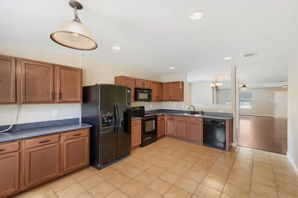 1216 Haley Lane Burleson, TX 76028