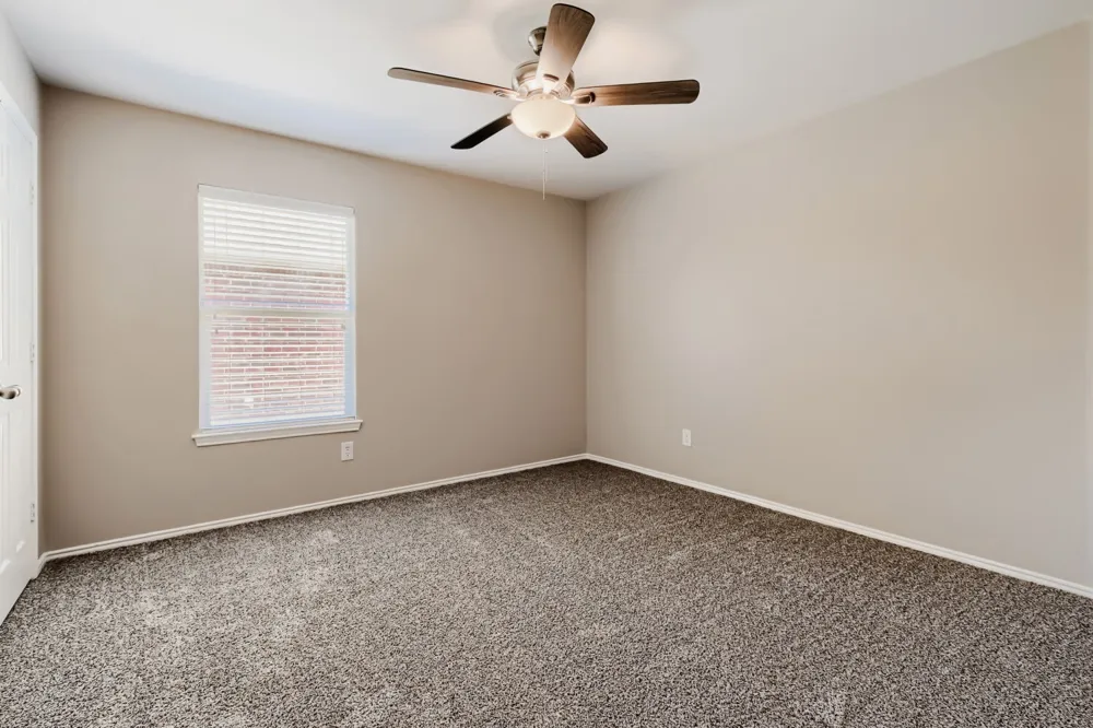 1216 Haley Lane Burleson, TX 76028