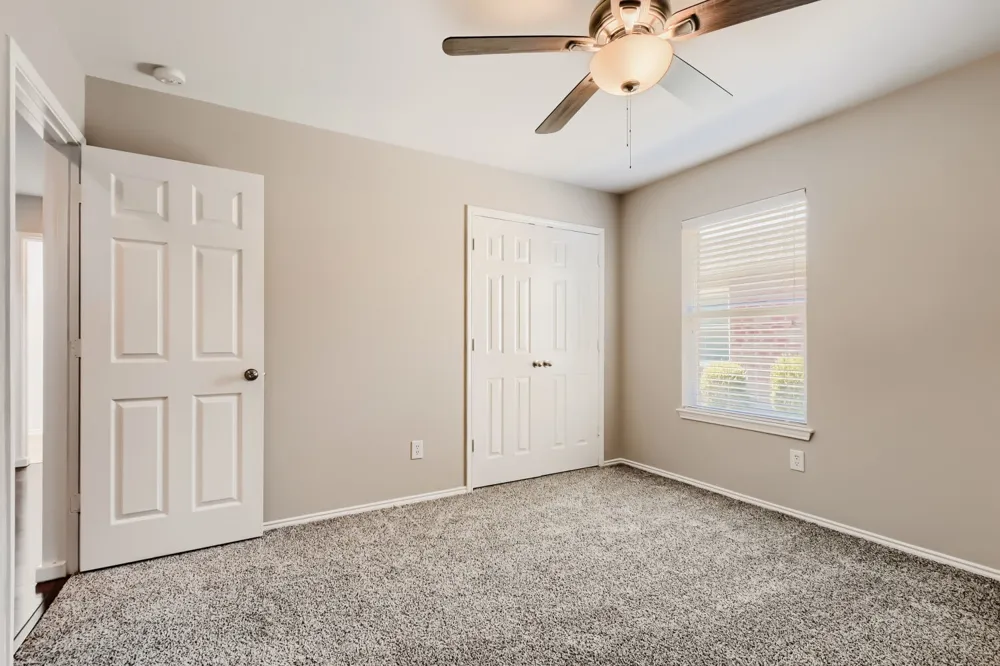 1216 Haley Lane Burleson, TX 76028