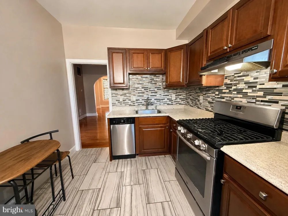 2641 AISQUITH STREET Baltimore, MD 21218