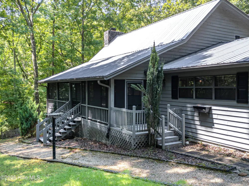 1054 Dickey Road Murphy, NC 28906