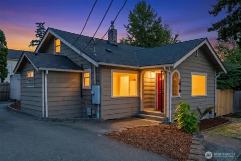 1510 E Sunset Drive
