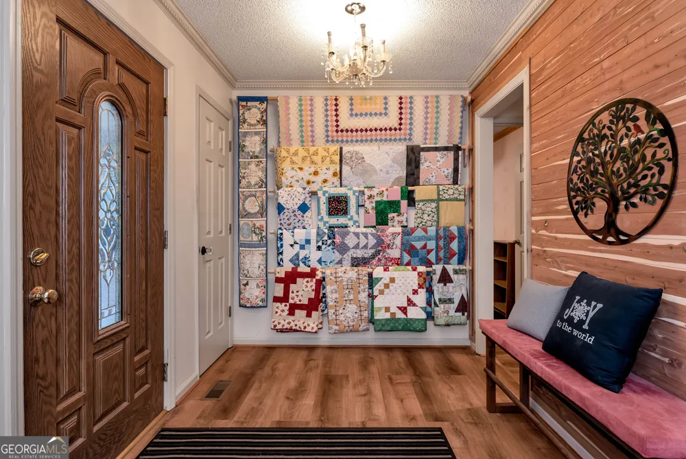 5658 Raintree TRCE Oakwood, GA 30566