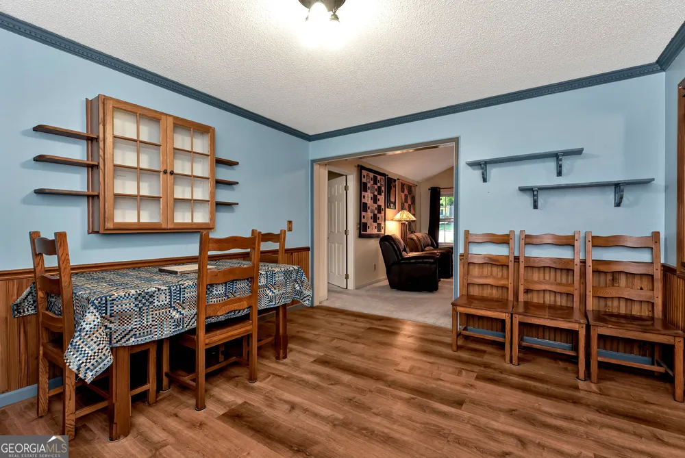 5658 Raintree TRCE Oakwood, GA 30566