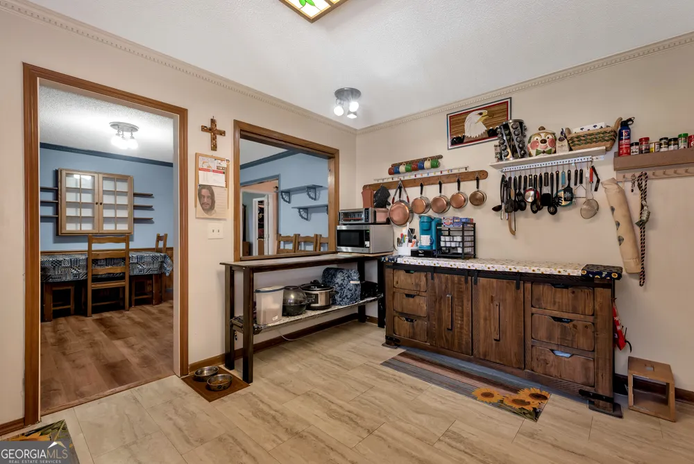 5658 Raintree TRCE Oakwood, GA 30566