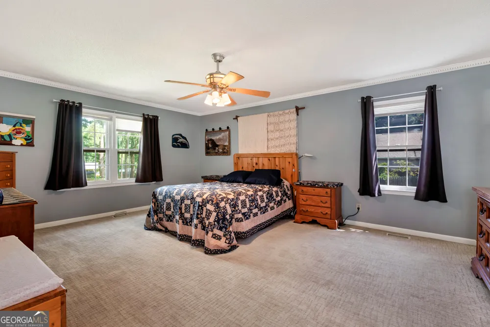 5658 Raintree TRCE Oakwood, GA 30566