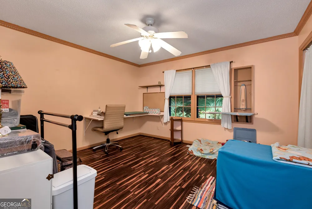 5658 Raintree TRCE Oakwood, GA 30566