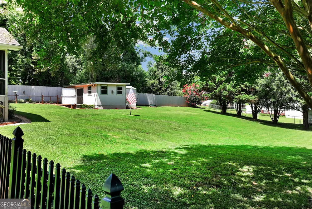 5658 Raintree TRCE Oakwood, GA 30566