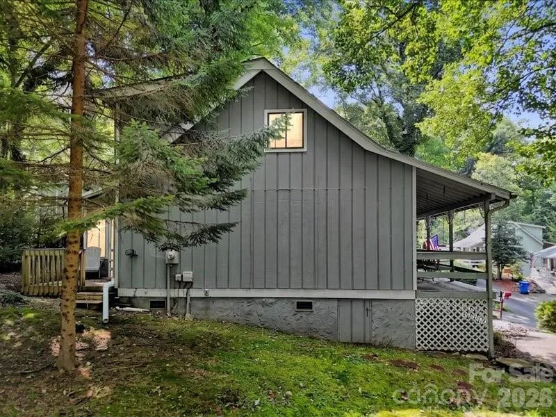 49 Lisa Lane Maggie Valley, NC 28751