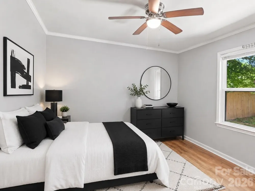 100 W Nims Avenue Mount Holly, NC 28120