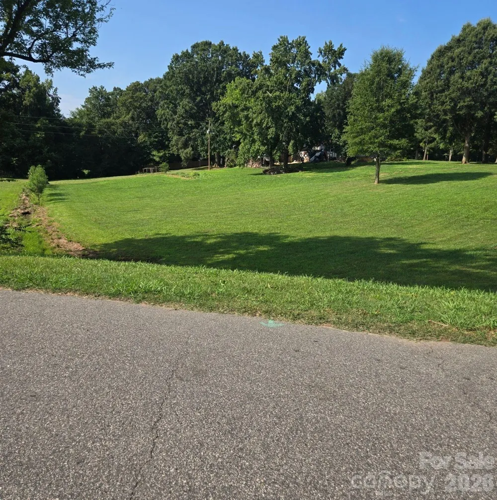 107 Maple Hill Road Monroe, NC 28110