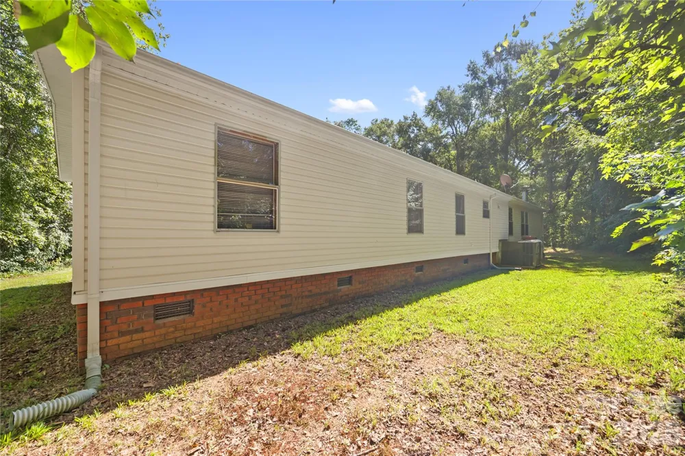 2349 Brown Creek Church Road Wadesboro, NC 28170