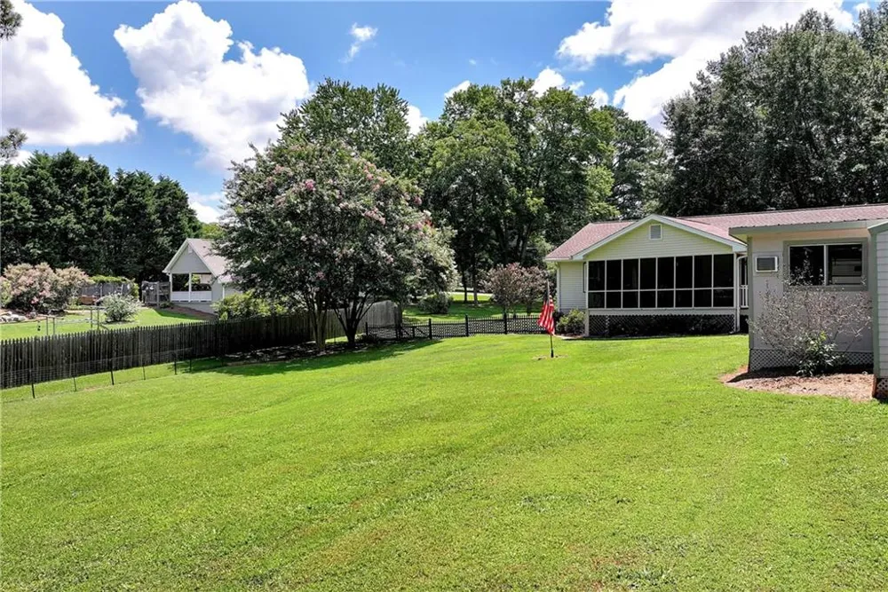 5658 Raintree Trace Oakwood, GA 30566