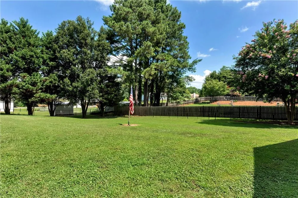 5658 Raintree Trace Oakwood, GA 30566