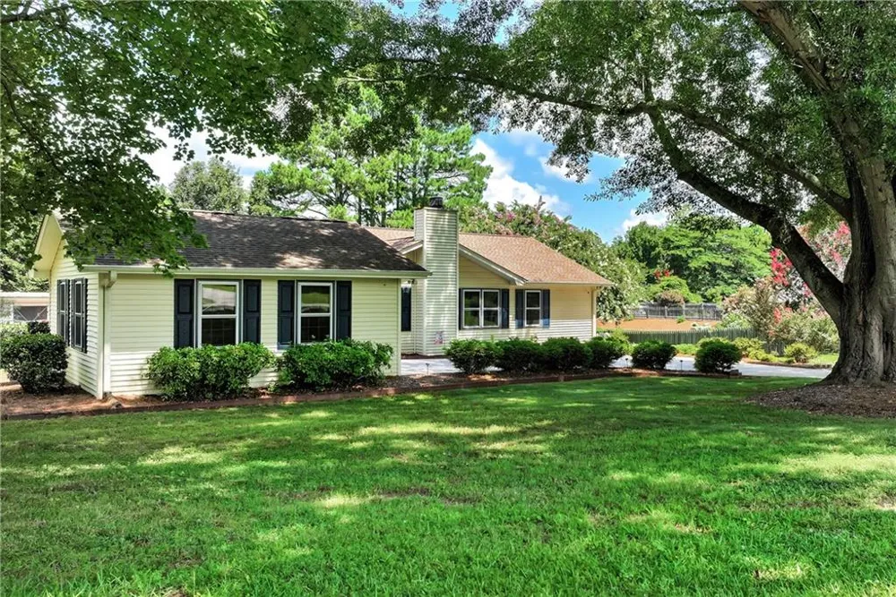 5658 Raintree Trace Oakwood, GA 30566