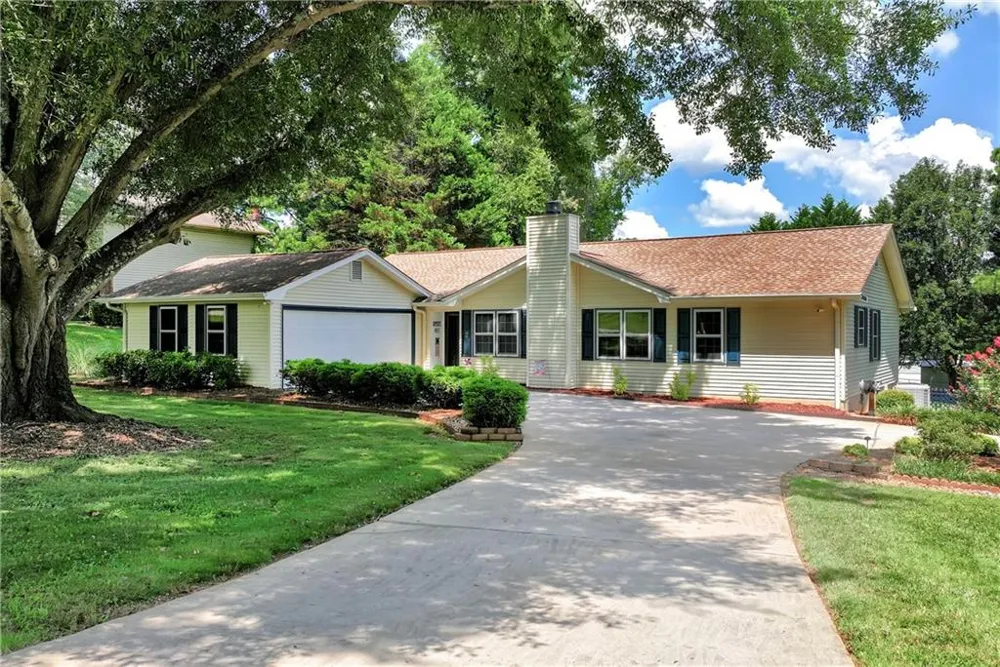 5658 Raintree Trace Oakwood, GA 30566