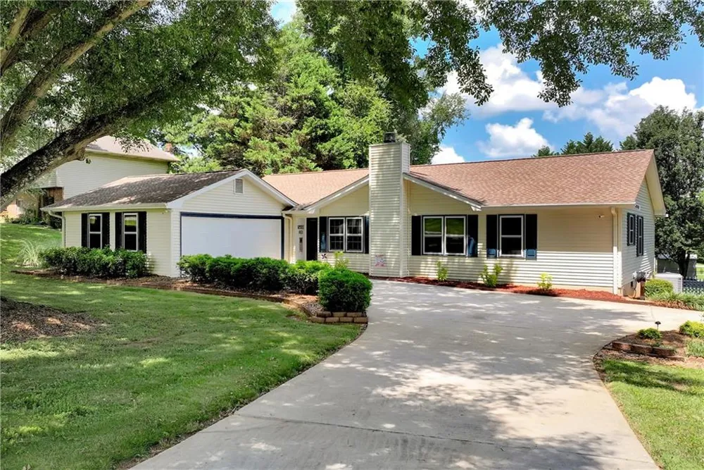 5658 Raintree Trace Oakwood, GA 30566