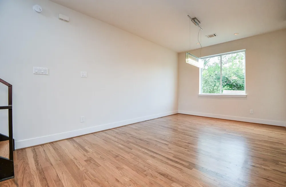 92 Dennis Street #B Houston, TX 77006