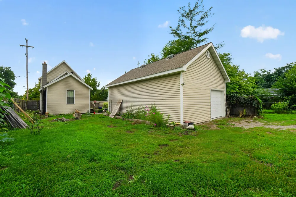 637 Leonard Street NE Grand Rapids, MI 49503