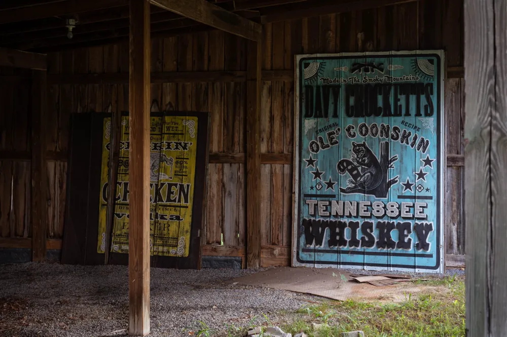 1125 Dawson Road White Bluff, TN 37187