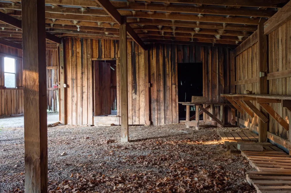 1125 Dawson Road White Bluff, TN 37187
