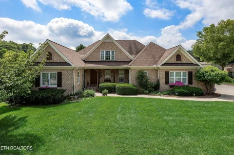 143 Amberly Court