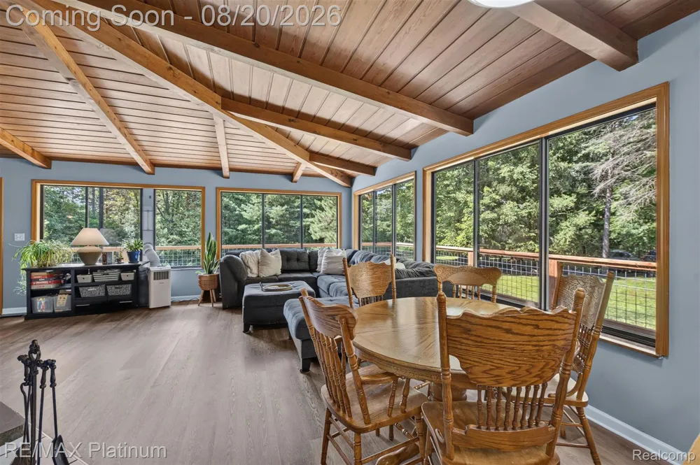 2456 Chilson Road Genoa Township, MI 48843
