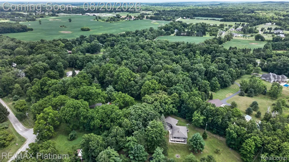 2456 Chilson Road Genoa Township, MI 48843