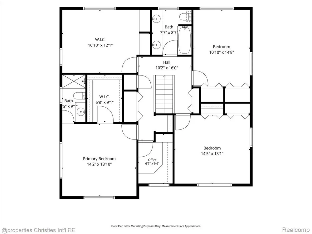 24600 Manistee Street Oak Park City, MI 48237