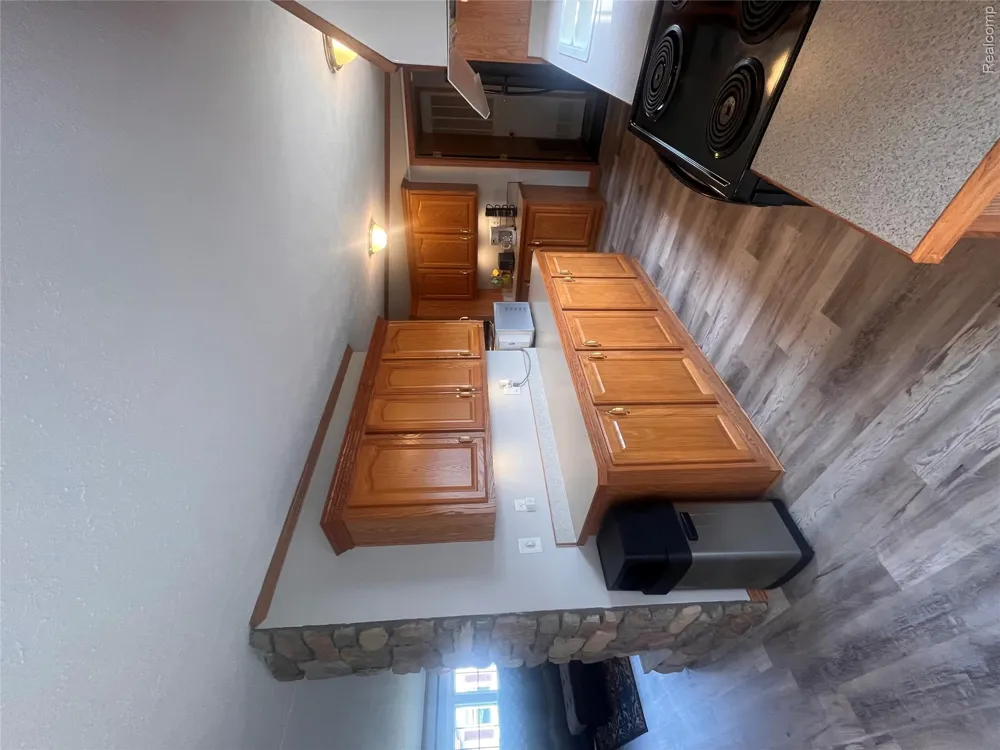 8304 Hidden Hollow Fenton City, MI 48430