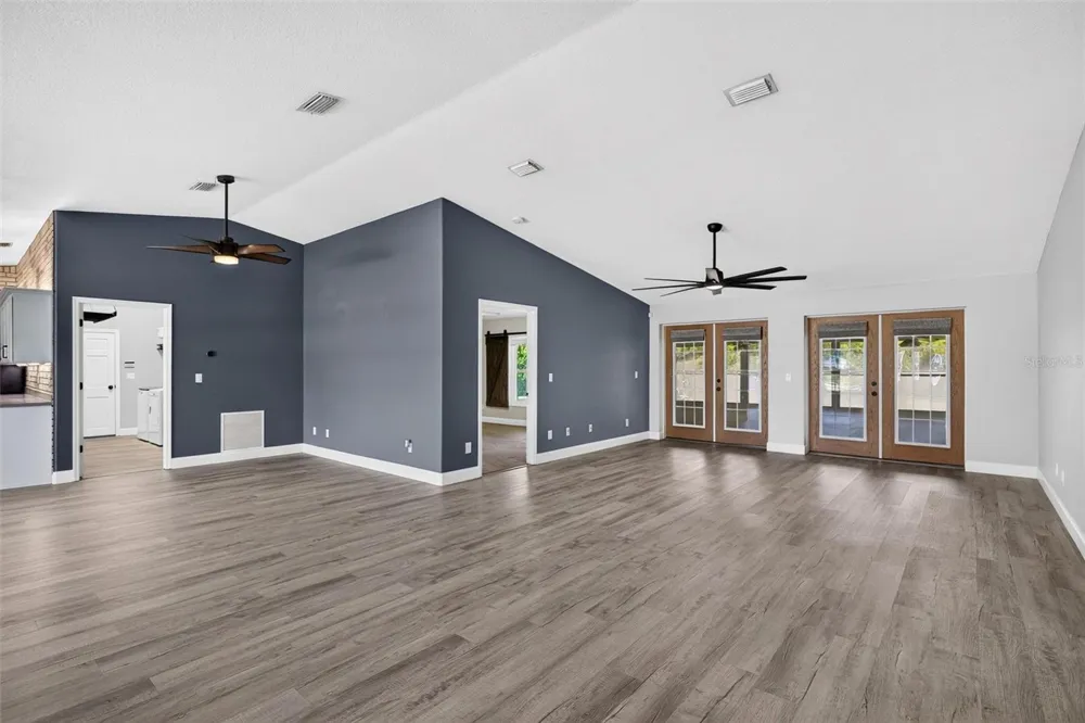 1102 12TH STREET Edgewater, FL 32132