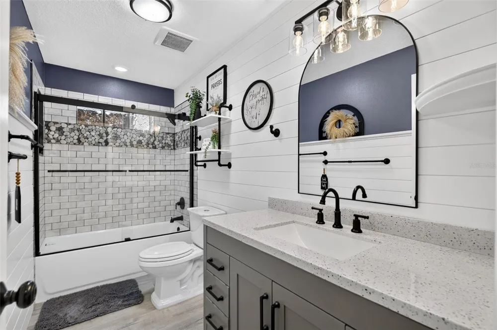 1102 12TH STREET Edgewater, FL 32132