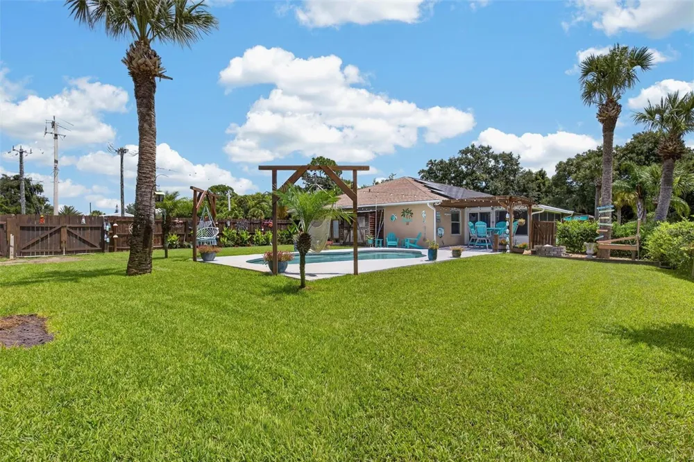 1102 12TH STREET Edgewater, FL 32132