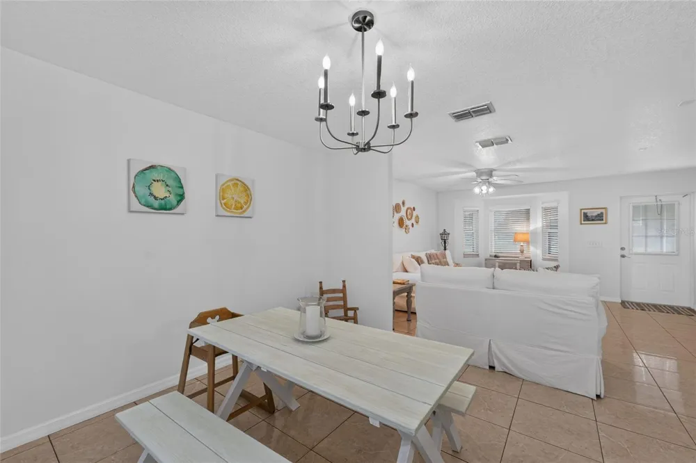 237 CALIFORNIA AVENUE St Cloud, FL 34769