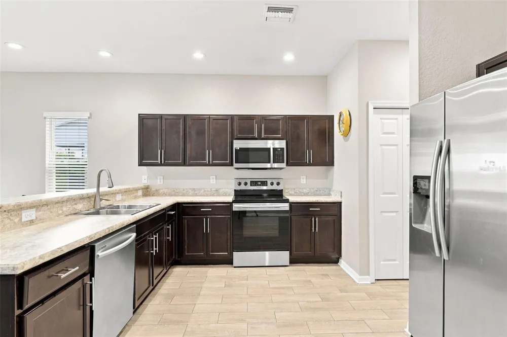 4641 VIGNETTE WAY Sarasota, FL 34240