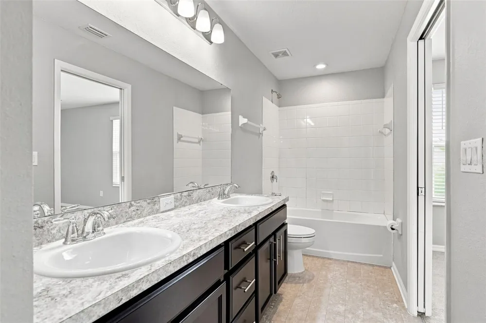 4641 VIGNETTE WAY Sarasota, FL 34240