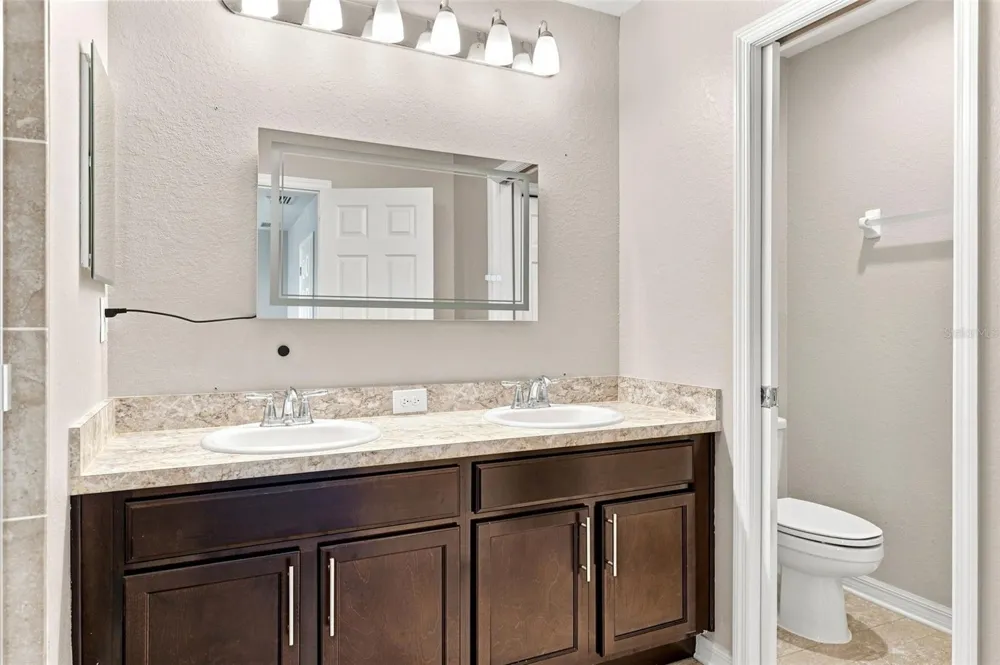 4641 VIGNETTE WAY Sarasota, FL 34240