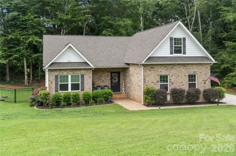 3229 Creek Bend Court