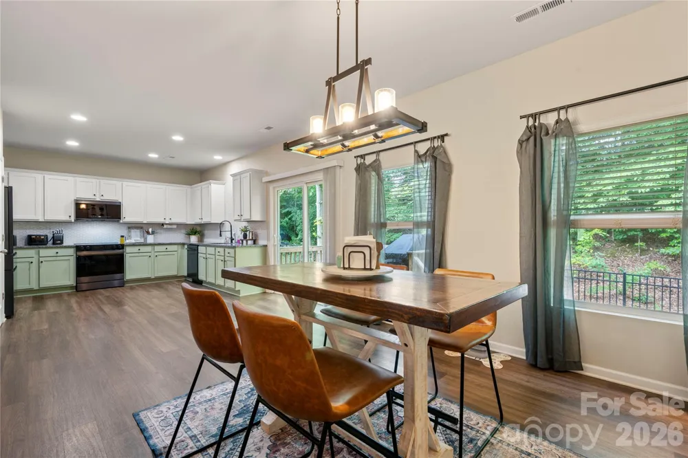 3229 Creek Bend Court Sherrills Ford, NC 28673
